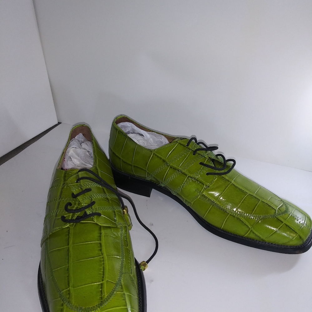 Men's Genuine Alligator Skin Size 11 loafers
